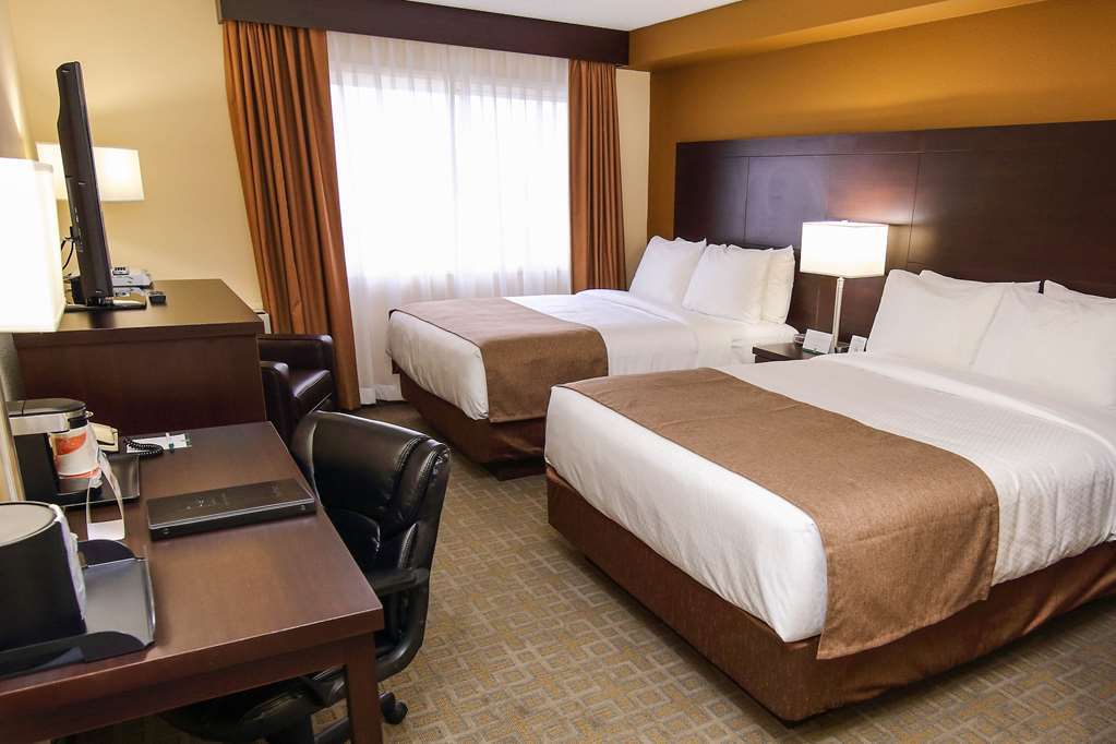Quality Inn & Suites Bathurst Cameră foto